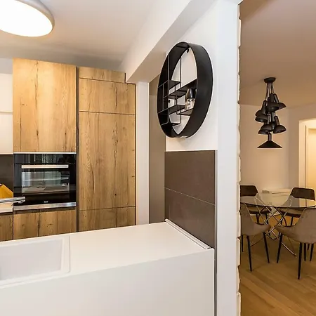 Perla Apartment *