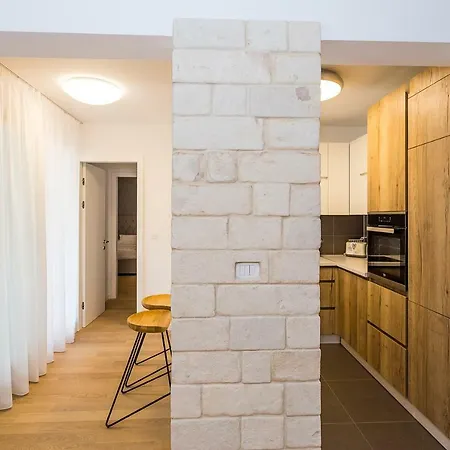 Perla Apartment *