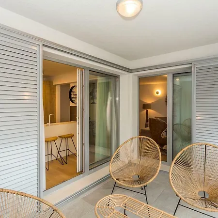 Perla Apartment *