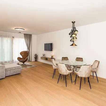 Apartment Perla *