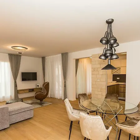 Apartment Perla *