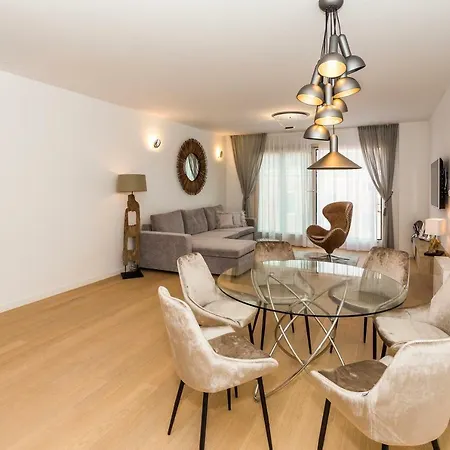Apartment Perla *